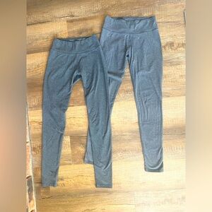 2 pairs of gray Aerie leggings size small, EUC
